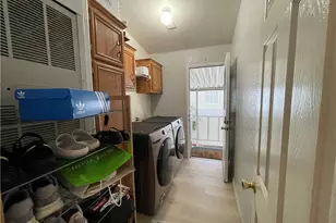 101 Parrot Ln, Fountain Valley, CA 92708 - Photo 18