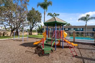 4147 Elizabeth Ct, Cypress, CA 90630 - Photo 54