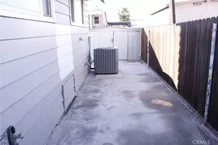 157 Sir Damas Dr, Riverside, CA 92507 - Photo 32