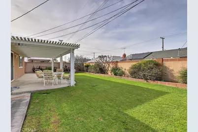 7641 Lee Drive, Buena Park, CA 90620 - Photo 32