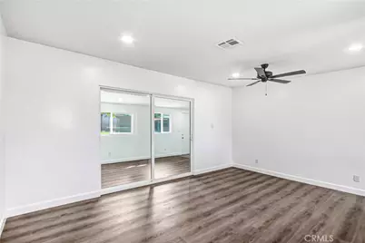 5791 Dogwood, San Bernardino, CA 92404 - Photo 4