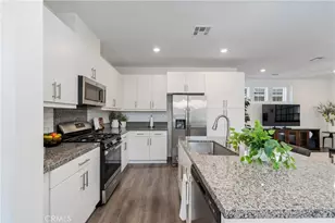 5253 Wildflower Ln, Fontana, CA 92336 - Photo 8