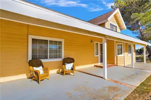 11062 Hollister Rd, Oak Hills, CA 92344 - Photo 6