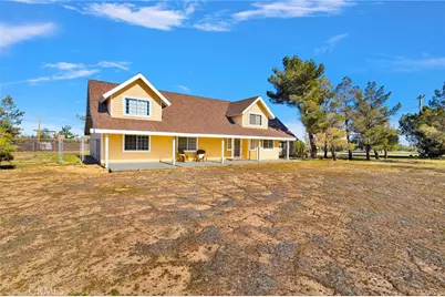 11062 Hollister Road, Oak Hills, CA 92344 - Photo 2