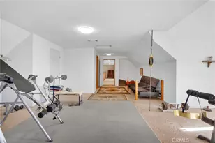 11062 Hollister Rd, Oak Hills, CA 92344 - Photo 46