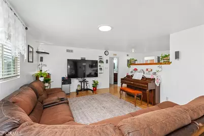10411 Saint Alban, Cypress, CA 90630 - Photo 14