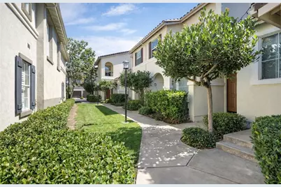 2405 Crescent Oak, Irvine, CA 92618 - Photo 8