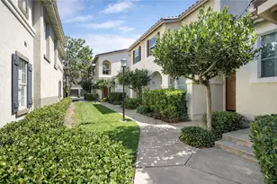 2405 Crescent Oak, Irvine, CA 92618 - Photo 8