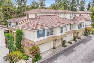 2405 Crescent Oak, Irvine, CA 92618 - Photo 10