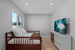 315 N Normandie, Los Angeles, CA 90004 - Photo 26