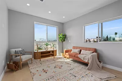 315 N Normandie, Los Angeles, CA 90004 - Photo 2