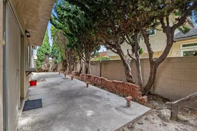 10042 Sprit Circle, Huntington Beach, CA 92646 - Photo 32