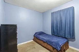 907 E 109th Pl, Los Angeles, CA 90059 - Photo 12