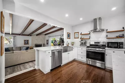 6110 E Walton Street, Long Beach, CA 90815 - Photo 8
