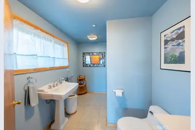 272 Manzanita Drive, Green Valley Lake, CA 92341 - Photo 24