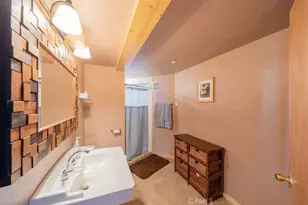 272 Manzanita Dr, Green Valley Lake, CA 92341 - Photo 14