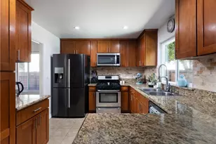 25006 Eshelman, Lomita, CA 90717 - Photo 10