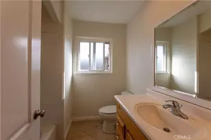 22042 Catalina Cir, Huntington Beach, CA 92646 - Photo 32