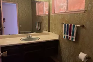 17392 Lido Ln, Huntington Beach, CA 92647 - Photo 18