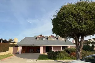 17392 Lido Ln, Huntington Beach, CA 92647 - Photo 2