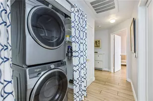 425 E Ocean Blvd, Long Beach, CA 90802 - Photo 18