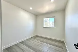 200 Carriage, Santa Ana, CA 92707 - Photo 44