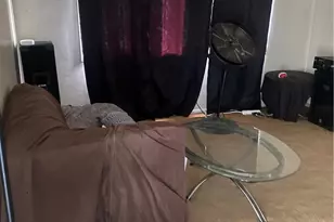 2115 W 102nd, Los Angeles, CA 90047 - Photo 10