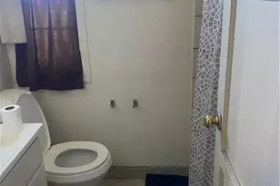 2115 W 102nd, Los Angeles, CA 90047 - Photo 14