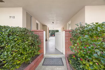 712 Toussau, Fullerton, CA 92831 - Photo 4