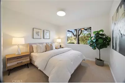 832 Presidio, Costa Mesa, CA 92626 - Photo 16