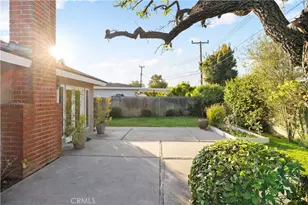 832 Presidio, Costa Mesa, CA 92626 - Photo 24