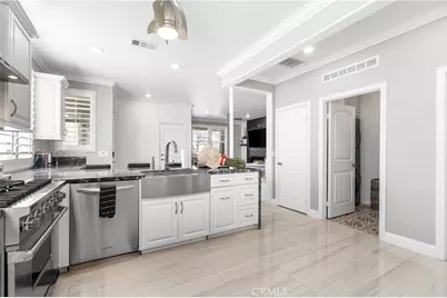 5149 Sammy Hagar, Fontana, CA 92336 - Photo 14