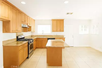 2123 W Orange Avenue, Anaheim, CA 92804 - Photo 8