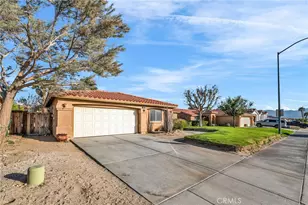 30940 Robert Rd, Thousand Palms, CA 92276 - Photo 2