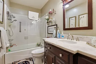 2101 E 21st #306, Signal Hill, CA 90755 - Photo 16