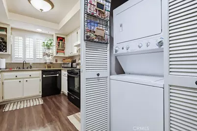 2101 E 21st #306, Signal Hill, CA 90755 - Photo 14