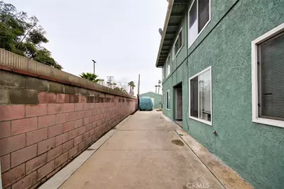 5174 Linden Avenue, Long Beach, CA 90805 - Photo 8