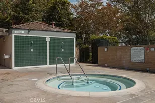 39 S Dogwood, Irvine, CA 92612 - Photo 6