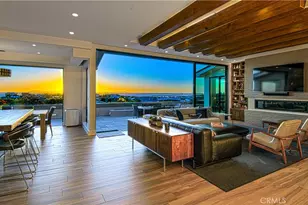 1301 Outrigger Dr, Corona del Mar, CA 92625 - Photo 14