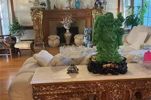 1070 S Wilton Pl, Los Angeles, CA 90019 - Photo 2