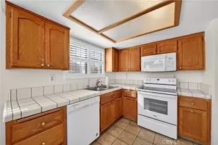 11620 Locust, Apple Valley, CA 92308 - Photo 24