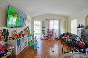 410 E 60th St, Long Beach, CA 90805 - Photo 6