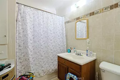 410 E 60th St, Long Beach, CA 90805 - Photo 14
