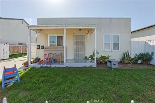 410 E 60th St, Long Beach, CA 90805 - Photo 2