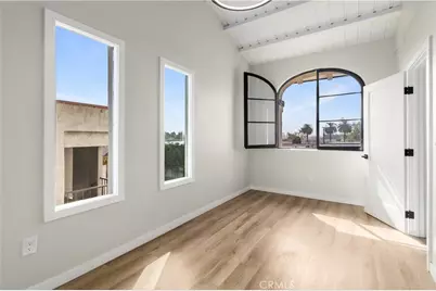 1827 E 4th Street, Long Beach, CA 90802 - Photo 40
