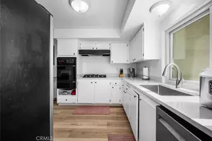 20326 Gardenia Dr, Huntington Beach, CA 92646 - Photo 8