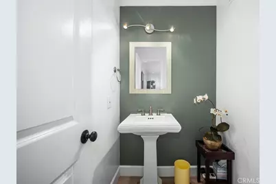 20326 Gardenia Drive, Huntington Beach, CA 92646 - Photo 14