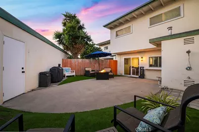 20326 Gardenia Drive, Huntington Beach, CA 92646 - Photo 32
