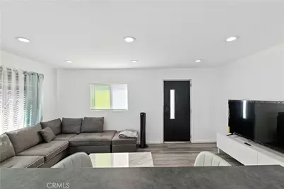 1900 Artesia Blvd #4, Torrance, CA 90504 - Photo 6