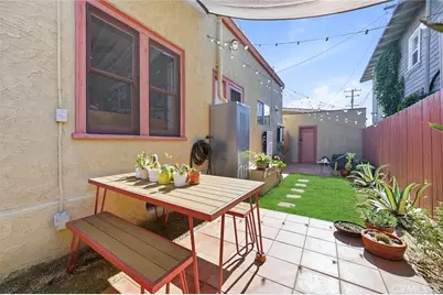 337 Temple Ave, Long Beach, CA 90814 - Photo 28